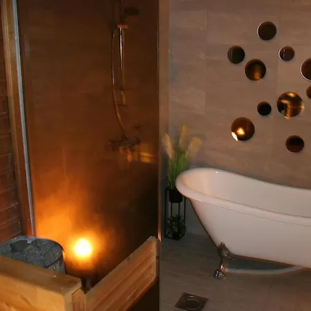 Romantic House With An Outdoor Jacuzzi Villa Rovaniemi